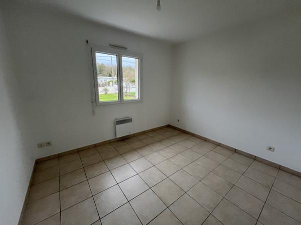 Maison à louer |  Les Églisottes-et-Chalaures |  4 pièces | 85 m²