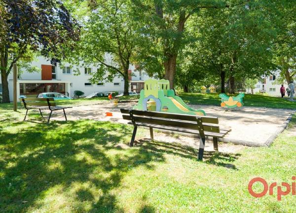 Appartement à louer    4 pièces • 73,71 m2 Saint-Michel-sur-Orge