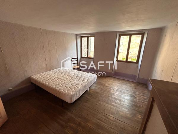 Coin de paradis en plein cœur d'un petit bourg