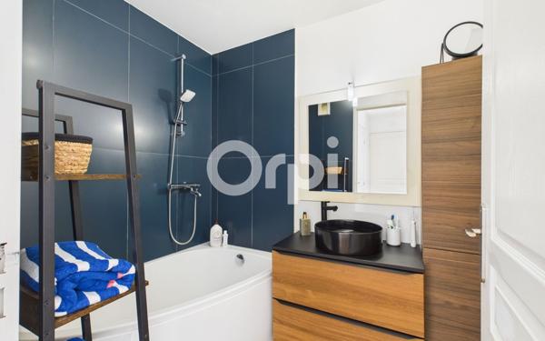 Appartement à vendre    3 pièces • 60,03 m2 Mandelieu-la-Napoule