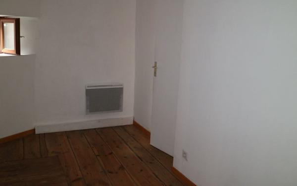 Appartement à louer    2 pièces •  Mende