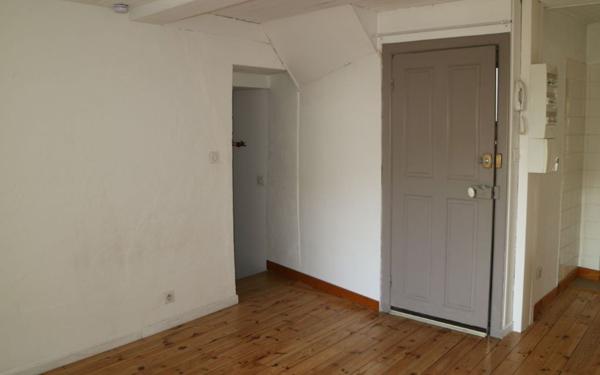 Appartement à louer    2 pièces •  Mende