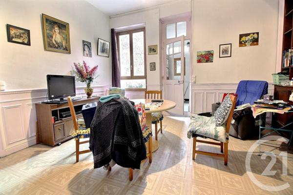 Maison à vendre  5 pièces - 117,20 m2 SEZANNE - 51