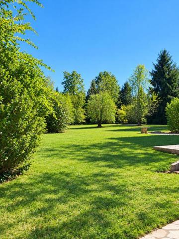 villa 4 pièce(s) 180 m2, avec terrain constructible