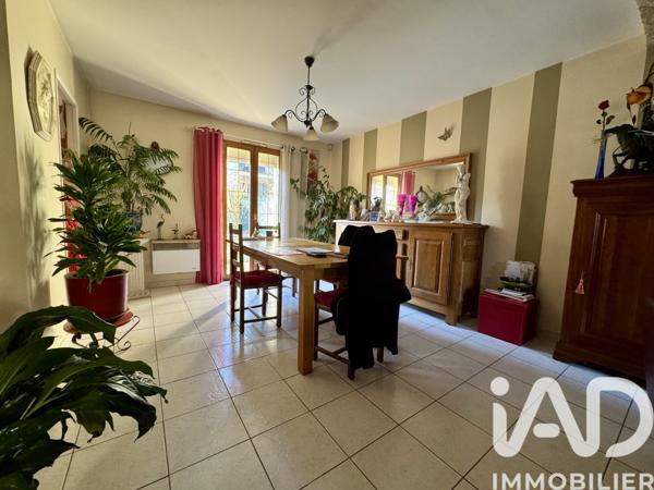Maison à vendre 5 pièces 93 m² Guignes