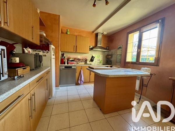 Maison à vendre 5 pièces 93 m² Guignes