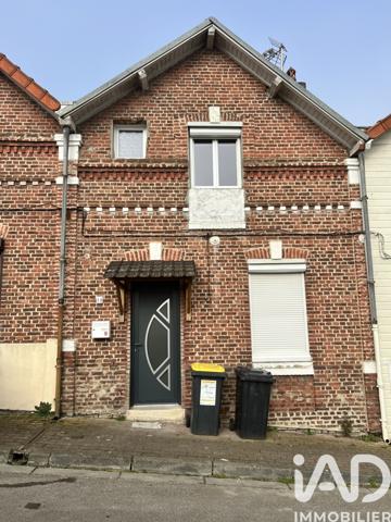 Location maison 5 pièces 73 m² Longpré-les-Corps-Saints