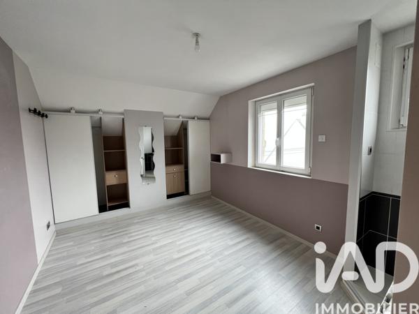 Location maison 5 pièces 73 m² Longpré-les-Corps-Saints