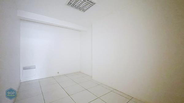Local de 100 m² à louer à Grenade-sur-Garonne