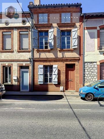 MAISON DE VILLE DES ANNÉES 30 AVEC JARDIN ET POTENTIEL D’AMÉNAGEMENT