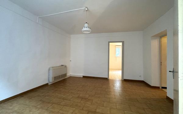 Maison à vendre    7 pièces •  Montagnac