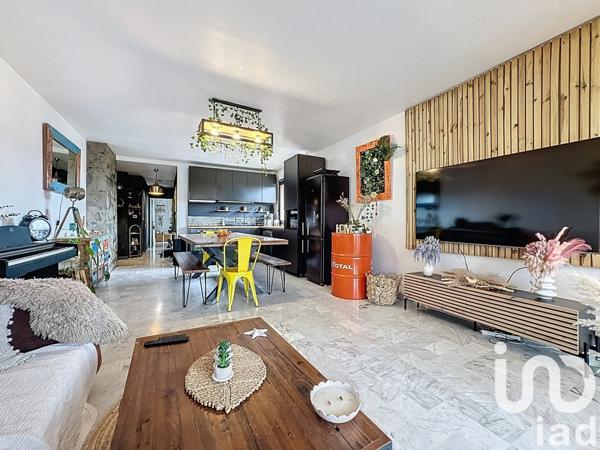 Appartement 3 pièces de 63 m² à Six-Fours-les-Plages (83140)