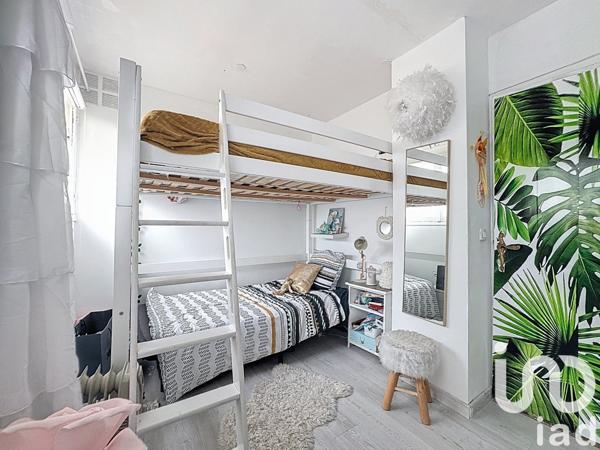 Appartement 3 pièces de 63 m² à Six-Fours-les-Plages (83140)