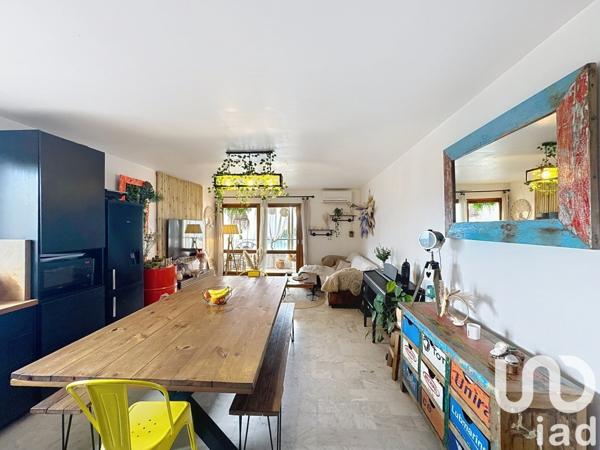 Appartement 3 pièces de 63 m² à Six-Fours-les-Plages (83140)