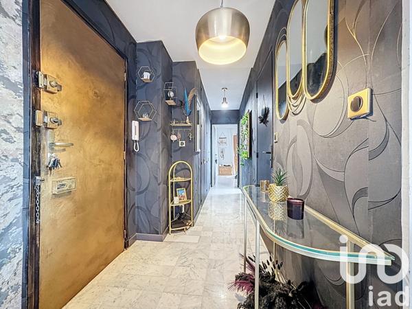 Appartement 3 pièces de 63 m² à Six-Fours-les-Plages (83140)