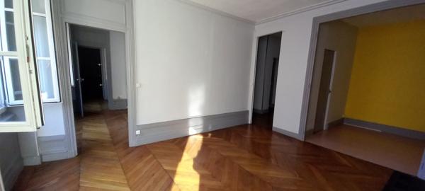 Appartement · Vente Lyon (69006) 2 pièces · 66m²