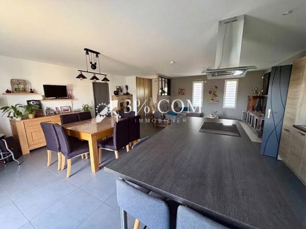 Maison 5 pièce(s) 3 chambre(s) 108 m²