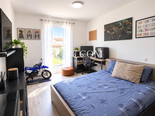 Maison 5 pièce(s) 3 chambre(s) 108 m²