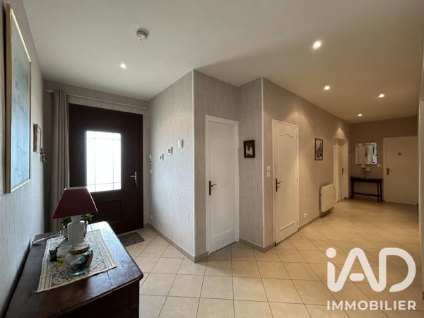 Maison à vendre 7 pièces 196 m² Bouzais