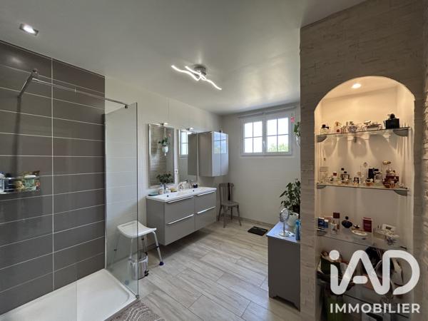 Maison à vendre 7 pièces 196 m² Bouzais
