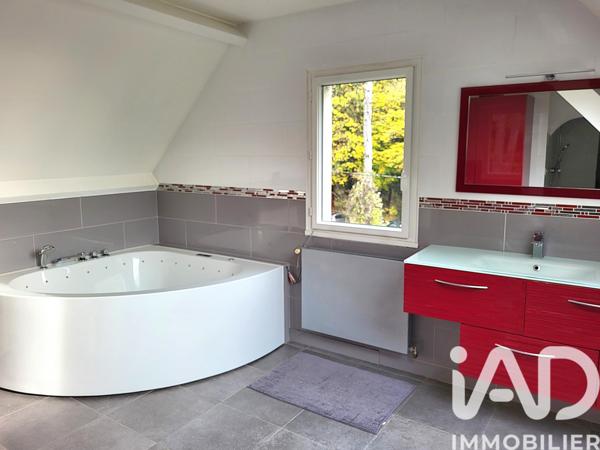 Maison à vendre 8 pièces 204 m² Jouy-en-Josas