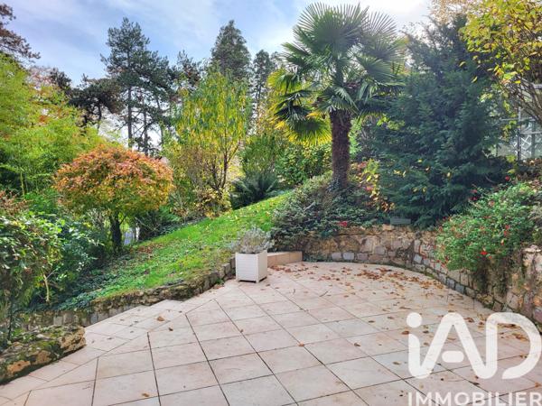 Maison à vendre 8 pièces 204 m² Jouy-en-Josas