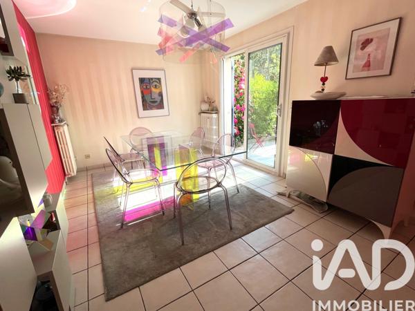 Maison à vendre 8 pièces 204 m² Jouy-en-Josas