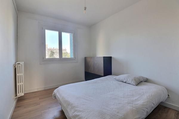 SAINT GINIEZ-13008-APPARTEMENT MARSEILLE 3/4 PIECES-CAVE