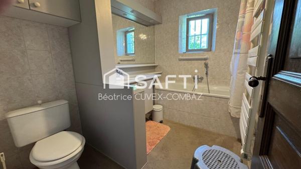 Ferme authentique avec terrain constructible 2813 m2