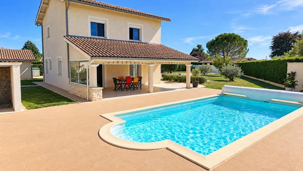 Maison 3chs+piscine+garage
