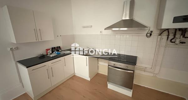 Location Appartement 3 pièces 60 m² - Romans-sur-isère 26100