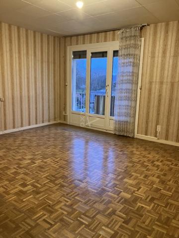 RARE BELLE OPPORTUNITE BILLERE APPARTEMENT A RENOVER