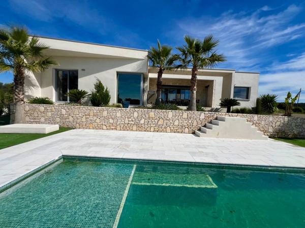 Dpt Gard (30), à vendre ALES maison P0