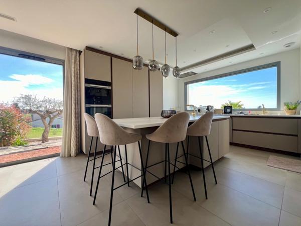 Dpt Gard (30), à vendre ALES maison P0