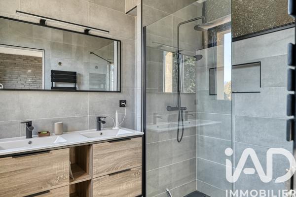 Maison à vendre 8 pièces 243 m² Maffliers