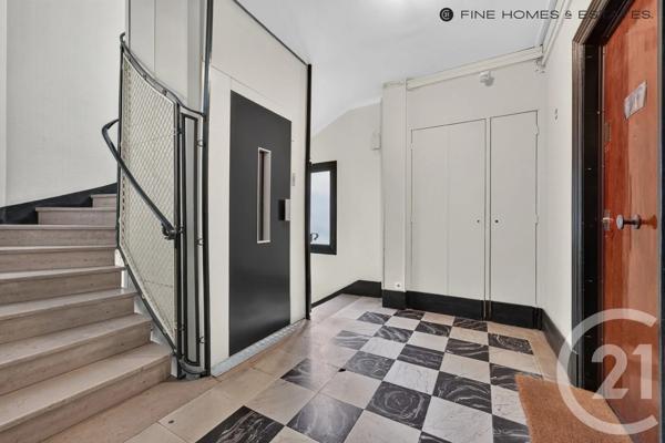 Appartement F1 à vendre  1 pièce - 36,27 m 2   PARIS  - 75006