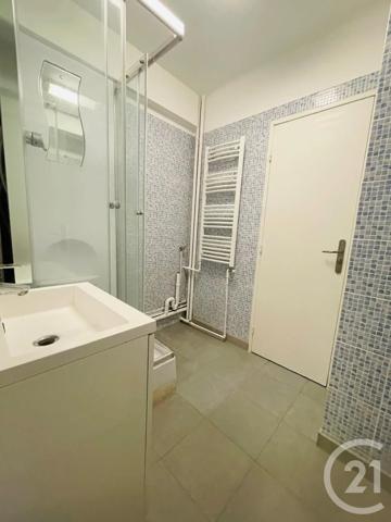 Appartement F3 à vendre  3 pièces - 53 m 2   SARTROUVILLE  - 78