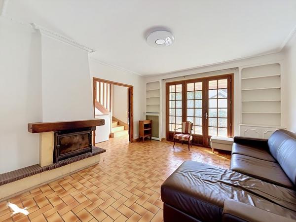 Maison 499 000 € Poissy 7 p 120 m² DPE D