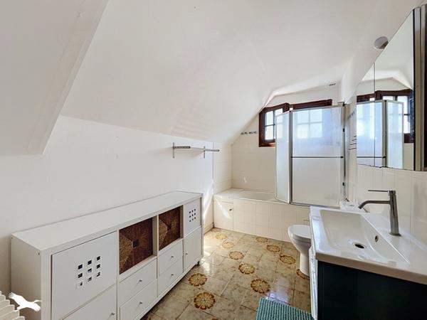 Maison 499 000 € Poissy 7 p 120 m² DPE D