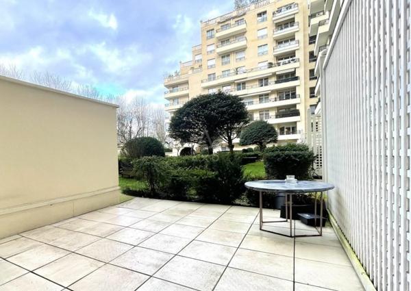 LEVALLOIS-PERRET/ F2 AVEC 2 TERRASSES, CAVE ET PARKING