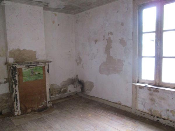 Maison à vendre à Saint-Denis-de-Gastines en Mayenne (53500), ref : 11737/678