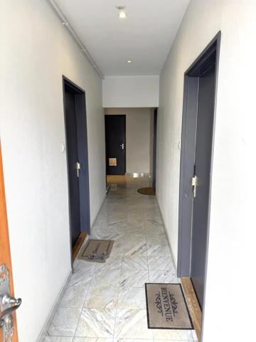 Appartement F2 à vendre  2 pièces - 30,50 m 2   LA VILLE DU BOIS  - 91