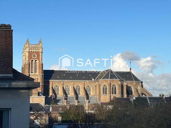 Proche de la gare, appartement T2 avec terrasse.