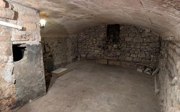 Maison à vendre    3 pièces •  Tarascon