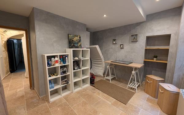 Maison à vendre    3 pièces •  Tarascon