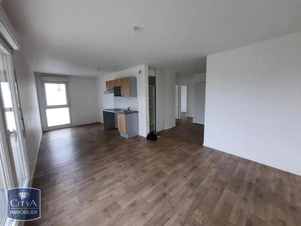 Appartement à louer 3 pièces 59.44m² Bondoufle (91070)