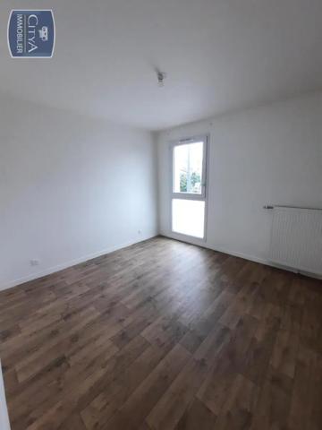 Appartement à louer 3 pièces 59.44m² Bondoufle (91070)