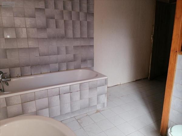 Maison rurale à vendre à Descartes dans l'Indre-et-Loire (37160), ref : 082/215