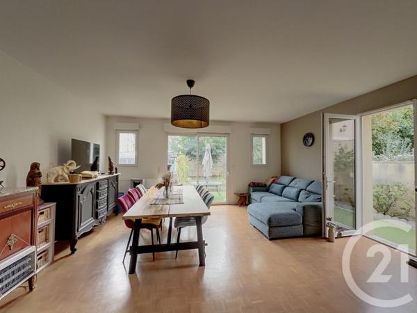 Maison à vendre  6 pièces - 111,01 m 2   LE BOURGET  - 93