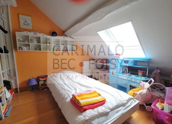 Maison à vendre à Montigny-le-Gannelon dans l'Eure-et-Loir (28220), ref : JS/956   
Centre ville